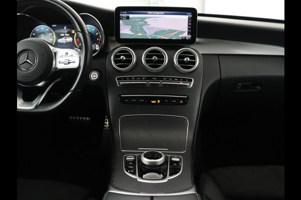 Mercedes-Benz C-Klasse 160 AMG Limited | Stoelverwarming | Leder/Alcantara | Trekhaak | Full LED | Park Assist | Camera | Navigatie | Climate control | Bluetooth | Cruise control