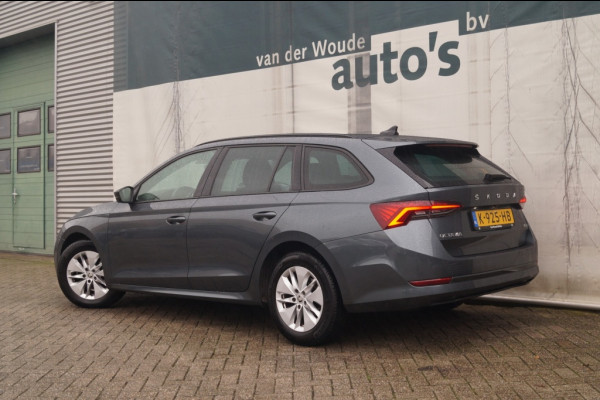 Škoda Octavia Combi 1.0 TSI 110pk DSG Business Edition -PANO-ECC-CAM-