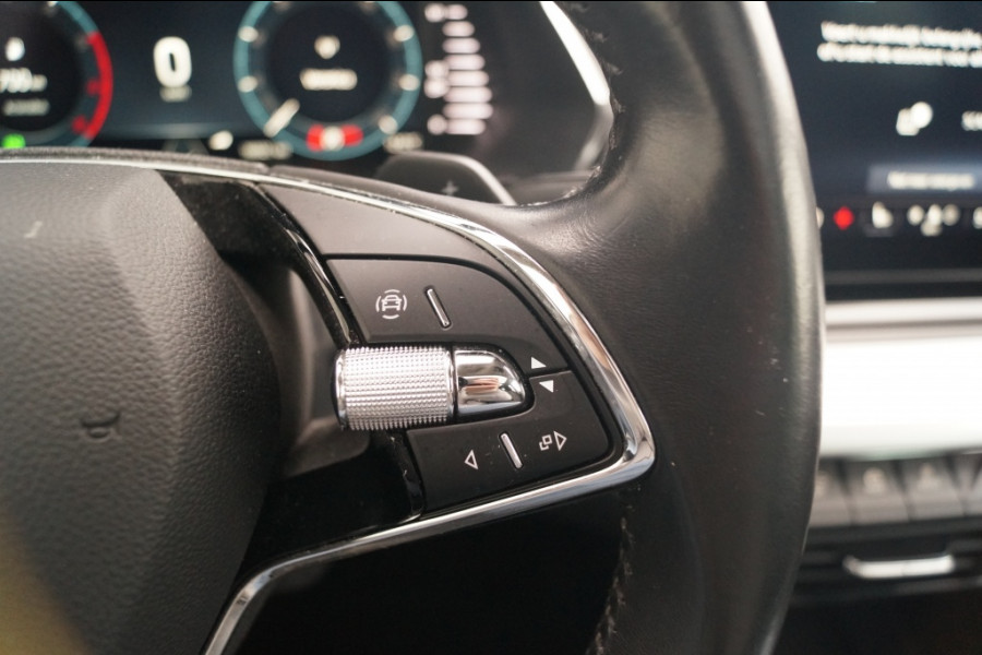 Škoda Octavia Combi 1.0 TSI 110pk DSG Business Edition -PANO-ECC-CAM-