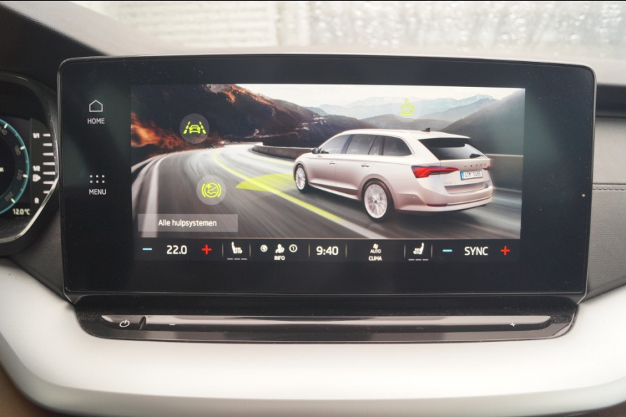 Škoda Octavia Combi 1.0 TSI 110pk DSG Business Edition -PANO-ECC-CAM-