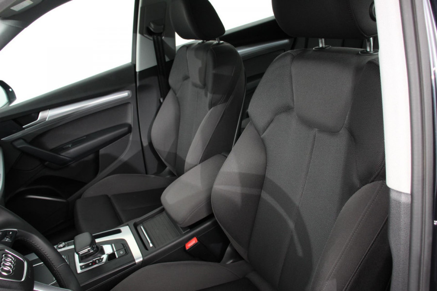 Audi Q5 50 TFSI e quattro Pro Line S-Line Plugin Hybrid | Navigatie | Climate Control | Led | Parkeer sensoren V+A | Stoelverwarming | Virtual Cockpit | Extra Getint Glas