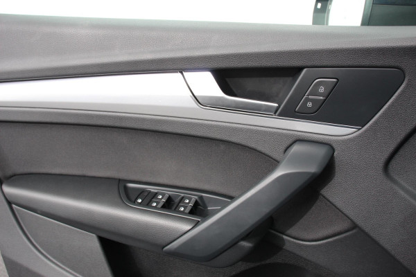 Audi Q5 50 TFSI e quattro Pro Line S-Line Plugin Hybrid | Navigatie | Climate Control | Led | Parkeer sensoren V+A | Stoelverwarming | Virtual Cockpit | Extra Getint Glas