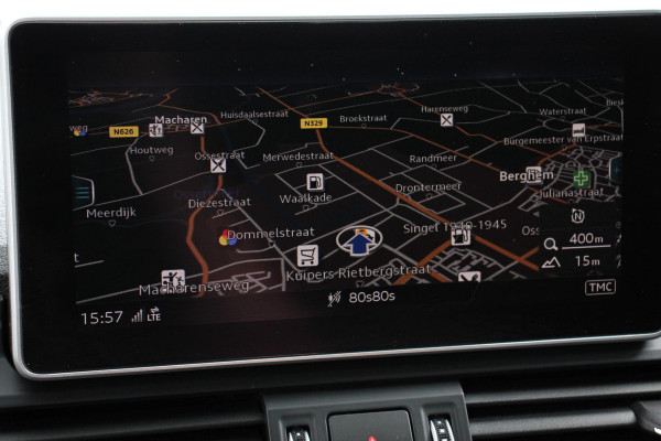 Audi Q5 50 TFSI e quattro Pro Line S-Line Plugin Hybrid | Navigatie | Climate Control | Led | Parkeer sensoren V+A | Stoelverwarming | Virtual Cockpit | Extra Getint Glas