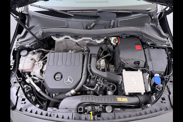 Mercedes-Benz B-Klasse 180 Style | Widescreen Camera LED