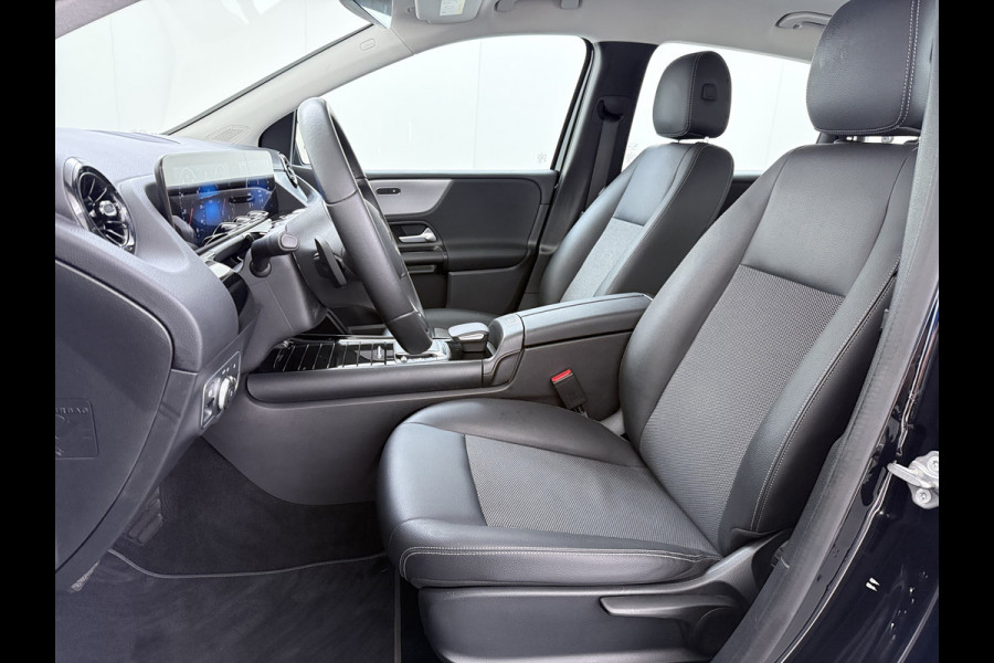 Mercedes-Benz B-Klasse 180 Style | Widescreen Camera LED