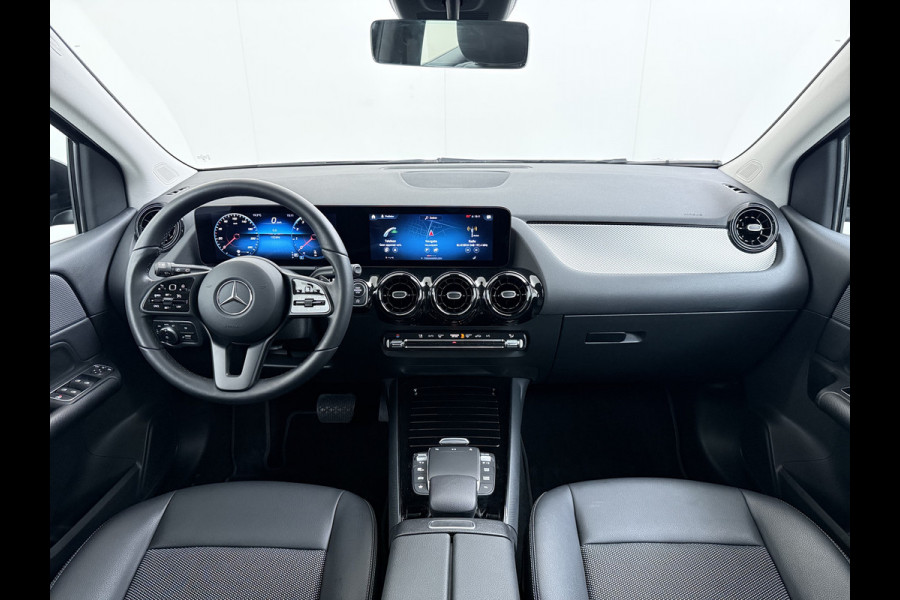 Mercedes-Benz B-Klasse 180 Style | Widescreen Camera LED