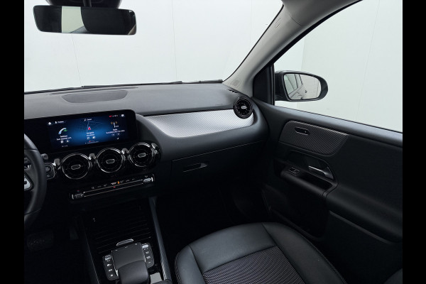 Mercedes-Benz B-Klasse 180 Style | Widescreen Camera LED