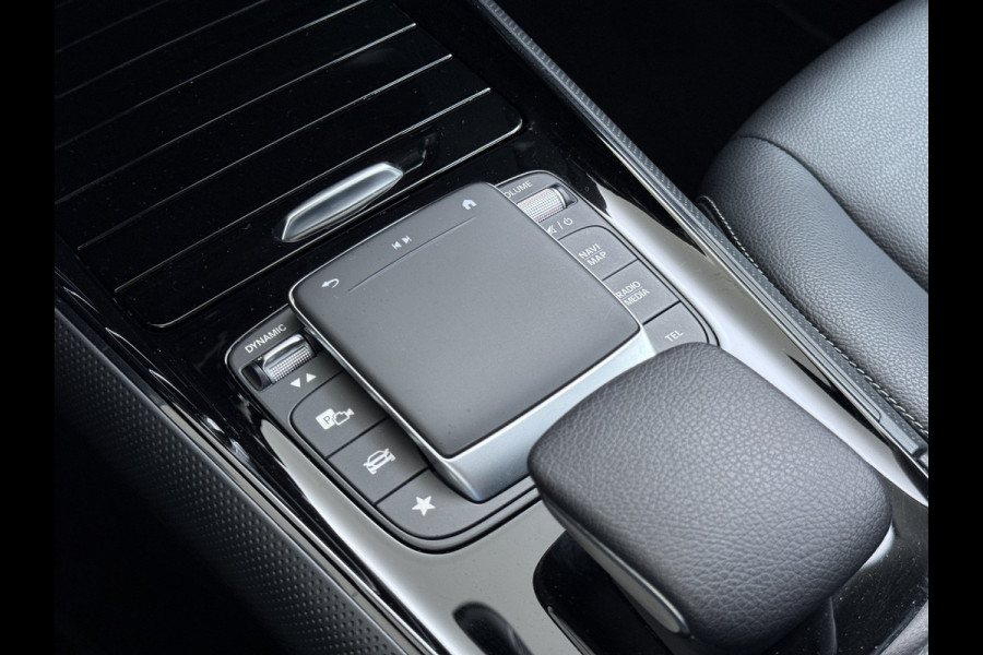 Mercedes-Benz B-Klasse 180 Style | Widescreen Camera LED