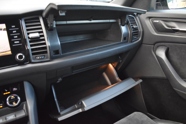 Škoda Kodiaq 1.5 TSI Sportline | MJ21 | TREKHAAK | CAMERA | ADAPT. CRUISE CONTROLE | CANTON | STOELVERWARMING | NAP