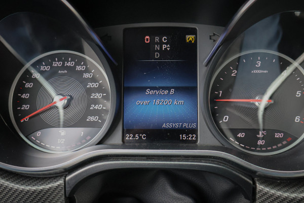 Mercedes-Benz V-Klasse 300d Extra Lang DC Avantgarde Edition | STOELVERWARMING | ADPATIVE CRUISE |