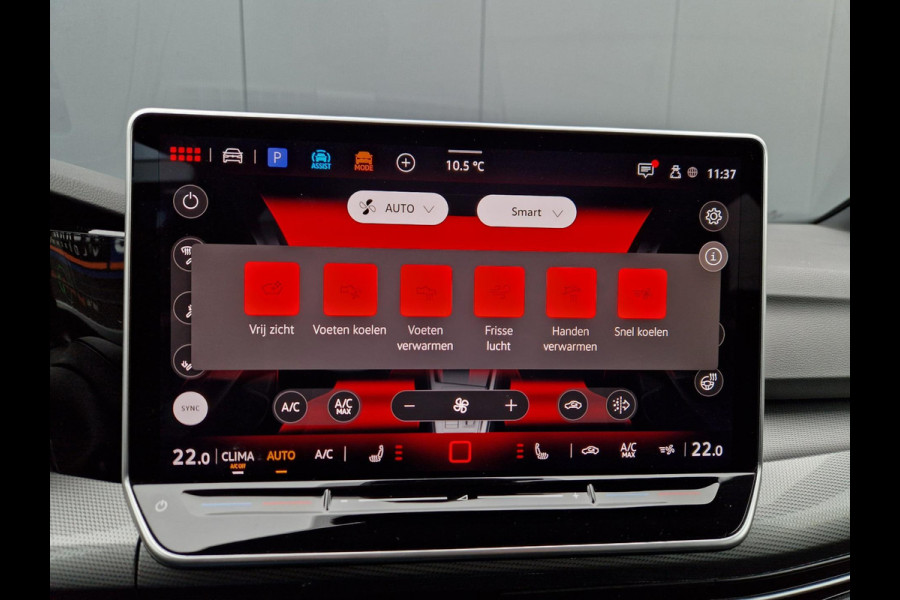 Volkswagen Golf 8.5 1.5 eTSI 150pk dsg 50 Edition/Pano/IQ drive/Full