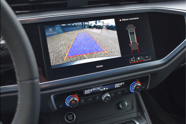 Audi Q3 Sportback 45 TFSI e S-Line 245 Pk Navi Sfeerverlichting Full Led Keyless Trekhaak 20 Inch Unieke staat