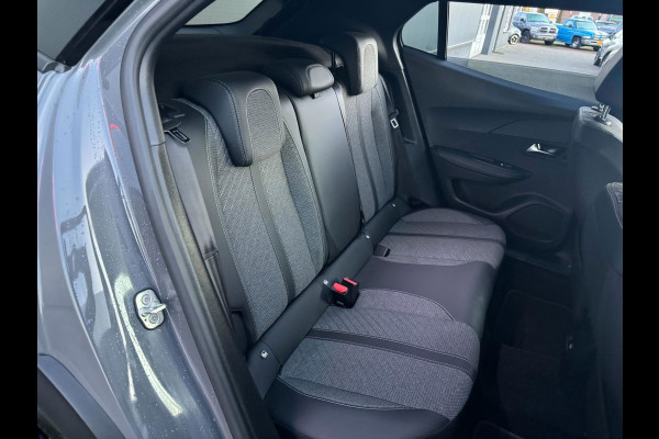 Peugeot 2008 1.2 EAT8 130PK /cruise /Led /1e eigenaar