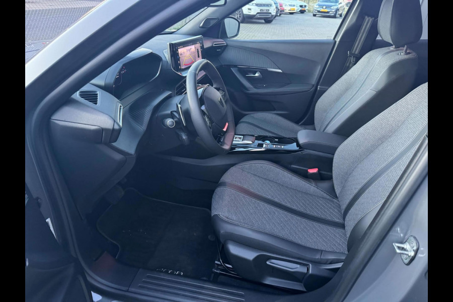 Peugeot 2008 1.2 EAT8 130PK Allure