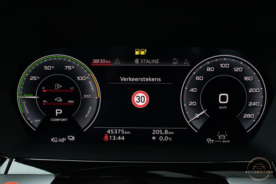 Audi A3 Sportback 40 TFSIe PANO CAMERA PARKEERHULP ADAPTIEF CRUISECONTROL