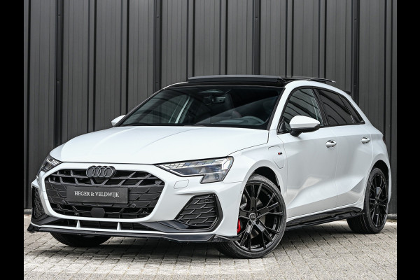 Audi A3 Sportback 45 TFSI e S edition Competition | Panoramadak | 5 jr garantie | Ambiance interieur | Active Cruise | Sonos Sound | S-Seats + Memory | Head-Up | Camera | Stoelverwarming | Keyless