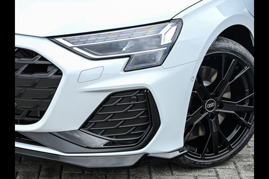 Audi A3 Sportback 45 TFSI e S edition Competition | Panoramadak | 5 jr garantie | Ambiance interieur | Active Cruise | Sonos Sound | S-Seats + Memory | Head-Up | Camera | Stoelverwarming | Keyless