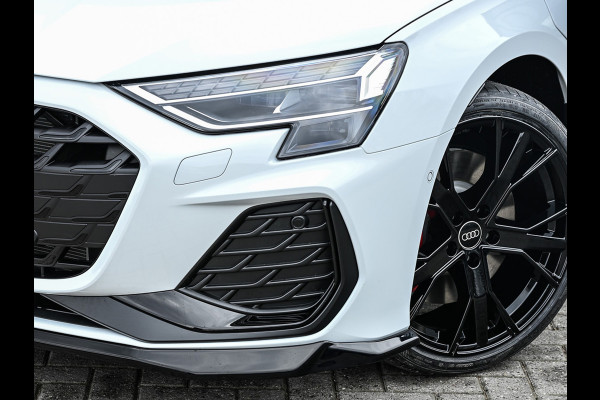 Audi A3 Sportback 45 TFSI e S edition Competition | Panoramadak | 5 jr garantie | Ambiance interieur | Active Cruise | Sonos Sound | S-Seats + Memory | Head-Up | Camera | Stoelverwarming | Keyless