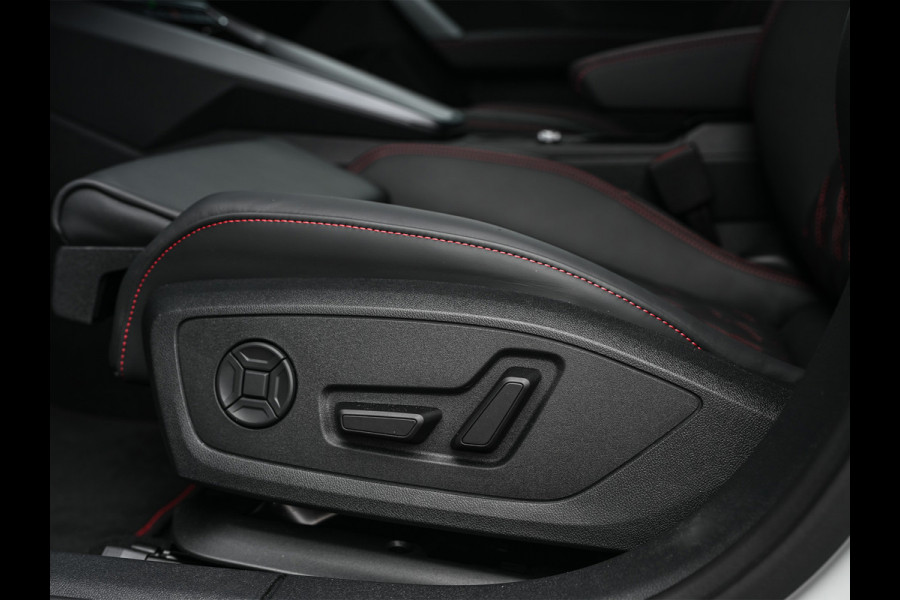 Audi A3 Sportback 45 TFSI e S edition Competition | Panoramadak | 5 jr garantie | Ambiance interieur | Active Cruise | Sonos Sound | S-Seats + Memory | Head-Up | Camera | Stoelverwarming | Keyless