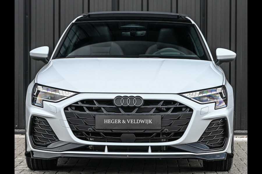 Audi A3 Sportback 45 TFSI e S edition Competition | Panoramadak | 5 jr garantie | Ambiance interieur | Active Cruise | Sonos Sound | S-Seats + Memory | Head-Up | Camera | Stoelverwarming | Keyless