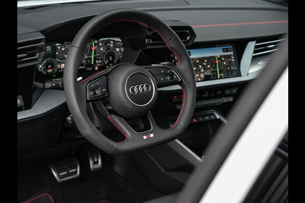 Audi A3 Sportback 45 TFSI e S edition Competition | Panoramadak | 5 jr garantie | Ambiance interieur | Active Cruise | Sonos Sound | S-Seats + Memory | Head-Up | Camera | Stoelverwarming | Keyless