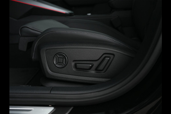 Audi A3 Sportback 45 TFSI e S edition Competition | Panoramadak | 5 jr garantie | Ambiance interieur | Active Cruise | Sonos Sound | S-Seats + Memory | Head-Up | Camera | Stoelverwarming | Keyless