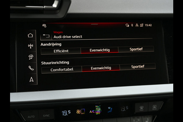 Audi A3 Sportback 45 TFSI e S edition Competition | Panoramadak | 5 jr garantie | Ambiance interieur | Active Cruise | Sonos Sound | S-Seats + Memory | Head-Up | Camera | Stoelverwarming | Keyless