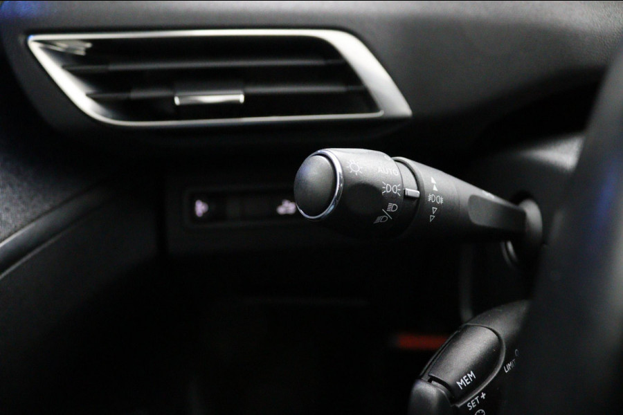 Peugeot 5008 1.2 *130PK*NAVI*CAM*HAAK*CRUISE*ECC*CARPLAY*7PER