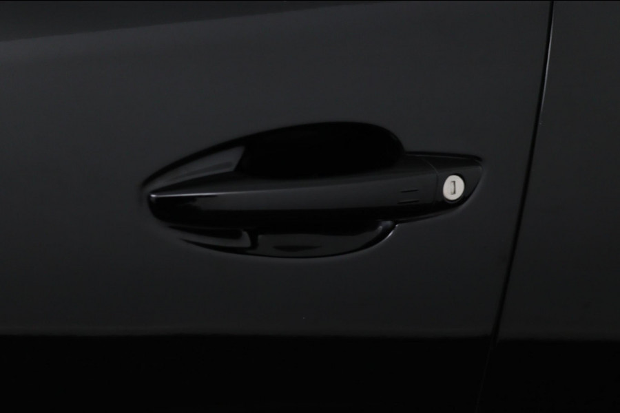 Peugeot 5008 1.2 *130PK*NAVI*CAM*HAAK*CRUISE*ECC*CARPLAY*7PER