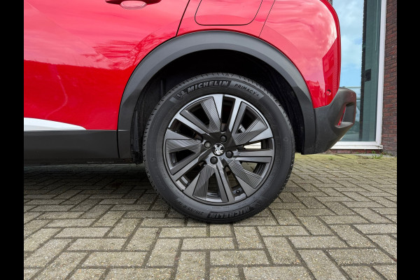 Peugeot 2008 1.2 Turbo GT-Line 155pk - Automaat - Panodak - Navi - Winterpakket - Climate