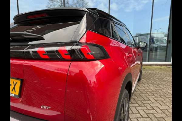 Peugeot 2008 1.2 Turbo GT-Line 155pk - Automaat - Panodak - Navi - Winterpakket - Climate