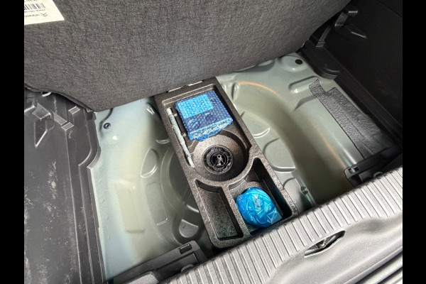 Citroën C3 Aircross 1.2 110pk Shine, NAP, CarPlay, LED, Camera, Navigatie