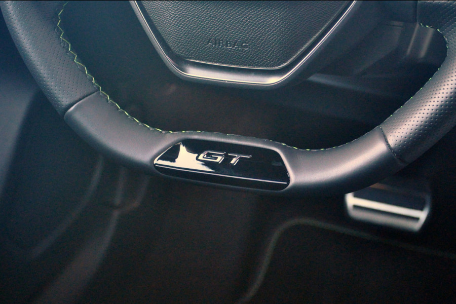 Peugeot 2008 1.2 Hybrid 136 GT | Navigatie | 360 Gr Camera | Adaptieve CC