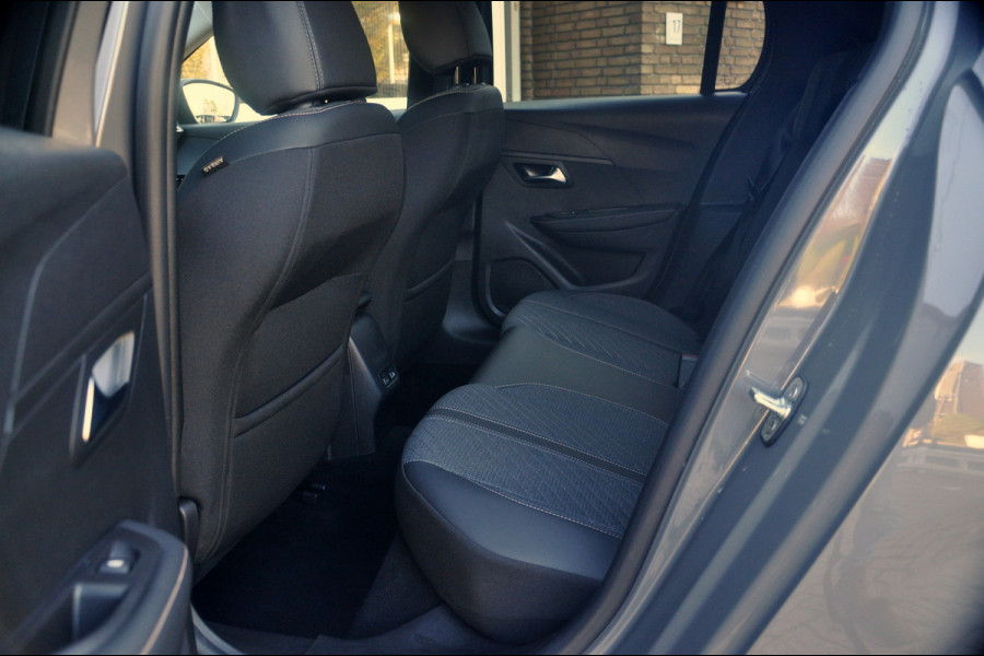 Peugeot 208 1.2 PureTech 100 Allure | Navigatie | 360 Gr Camera | Zeer mooi!