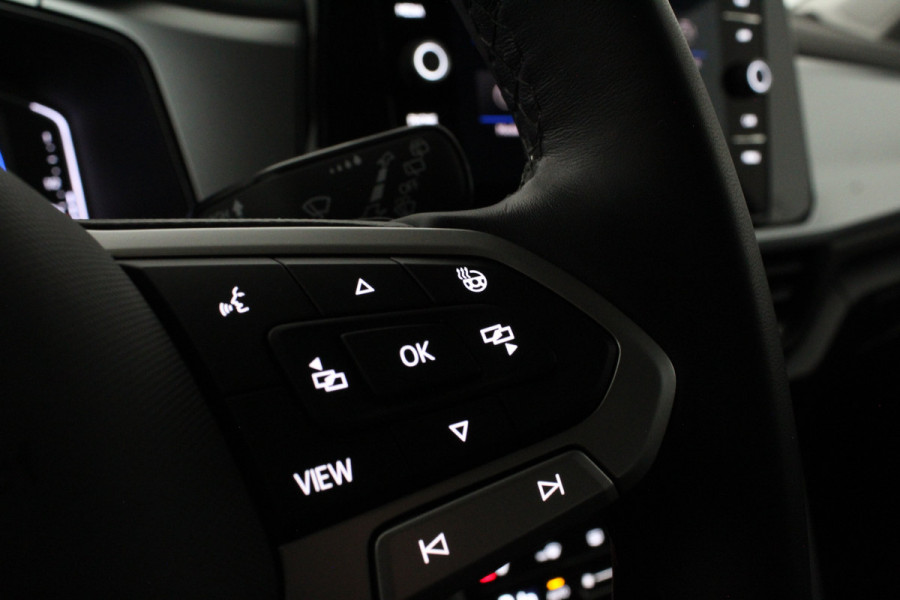 Volkswagen T-Roc 1.5 TSI Life Business Edition Automaat/Camera/Winterpakket