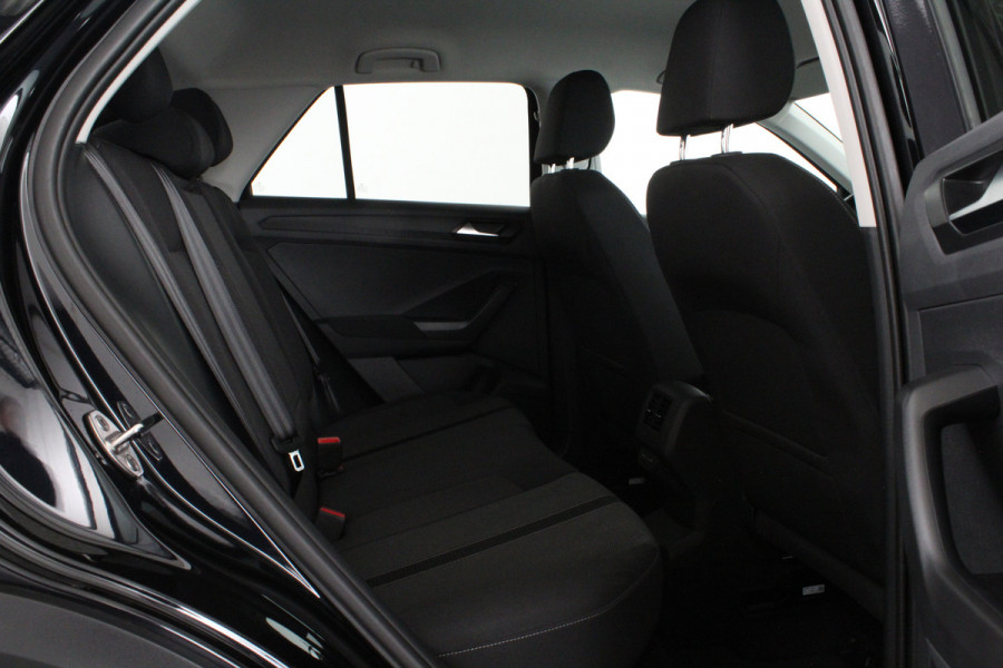 Volkswagen T-Roc 1.5 TSI Life Business Edition Automaat/Camera/Winterpakket
