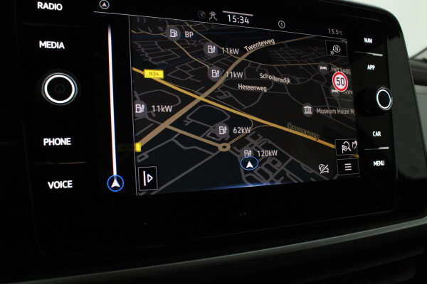 Volkswagen T-Roc 1.5 TSI Life Business Edition Automaat/Camera/Winterpakket