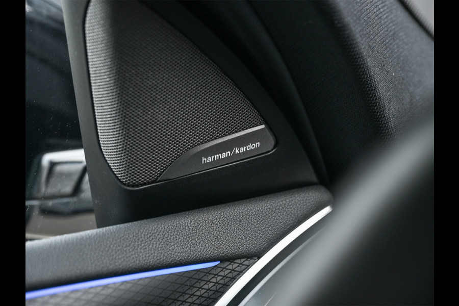 BMW X4 xDrive30i High Executive 252pk M-Sport X | Panorama dak | Active cruise | Memory seats | M-Sport brake |  | Ambiance interieur | Harman/kardon | Head-Up | 360 Camera |