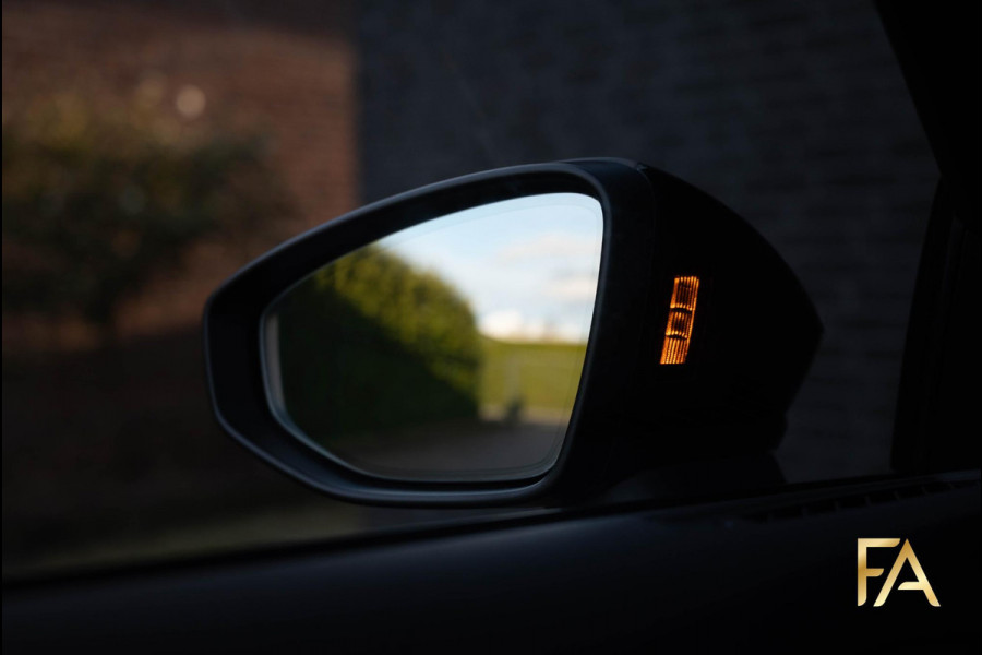 Audi A3 Sportback 45 TFSI e S edition Competition Ruitleder|Matrix|RSSeats|Sfeer|