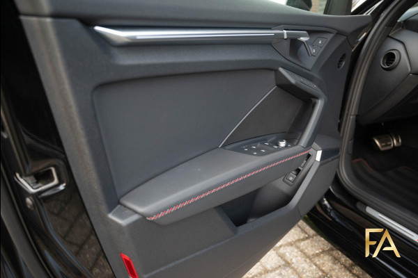 Audi A3 Sportback 45 TFSI e S edition Competition Ruitleder|Matrix|RSSeats|Sfeer|