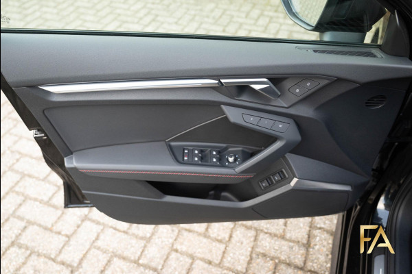 Audi A3 Sportback 45 TFSI e S edition Competition Ruitleder|Matrix|RSSeats|Sfeer|