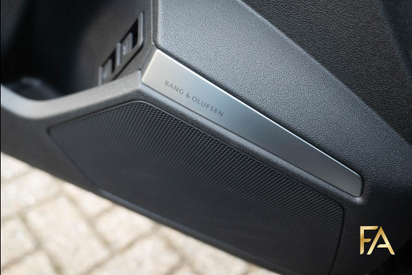 Audi A3 Sportback 45 TFSI e S edition Competition Ruitleder|Matrix|RSSeats|Sfeer|