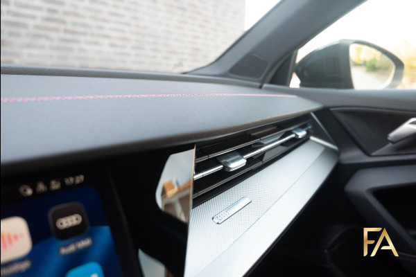 Audi A3 Sportback 45 TFSI e S edition Competition Ruitleder|Matrix|RSSeats|Sfeer|