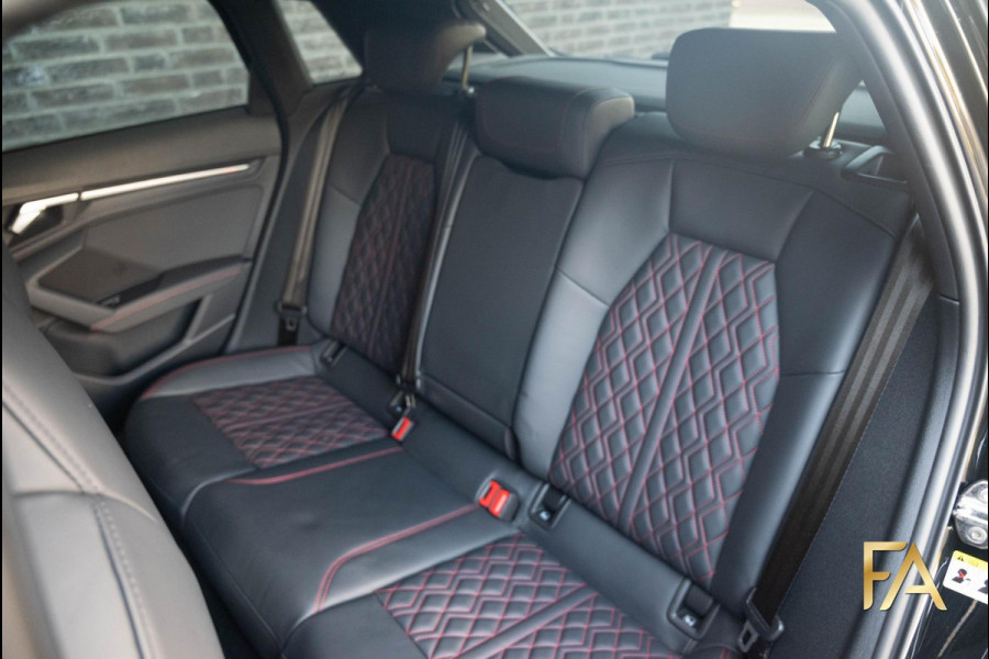 Audi A3 Sportback 45 TFSI e S edition Competition Ruitleder|Matrix|RSSeats|Sfeer|