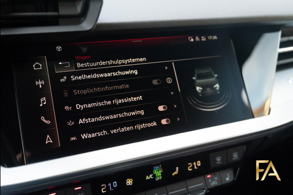 Audi A3 Sportback 45 TFSI e S edition Competition Ruitleder|Matrix|RSSeats|Sfeer|