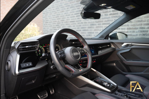 Audi A3 Sportback 45 TFSI e S edition Competition Ruitleder|Matrix|RSSeats|Sfeer|