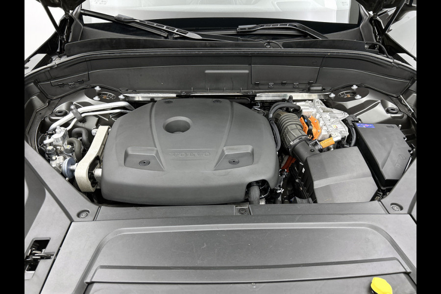 Volvo XC90 2.0 T8 AWD R-Design Panoramadak / Trekhaak / Leder-sport / Pdc+Camera / Xenon / 7Pers. / Apk 11-2026