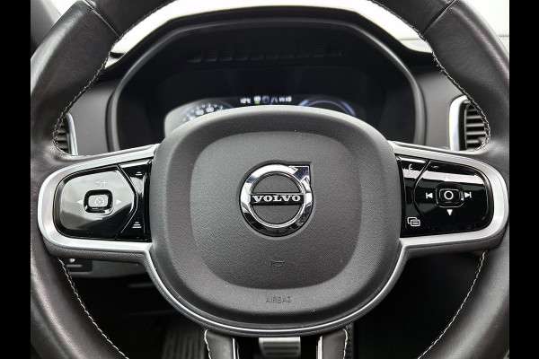 Volvo XC90 2.0 T8 AWD R-Design Panoramadak / Trekhaak / Leder-sport / Pdc+Camera / Xenon / 7Pers. / Apk 11-2026