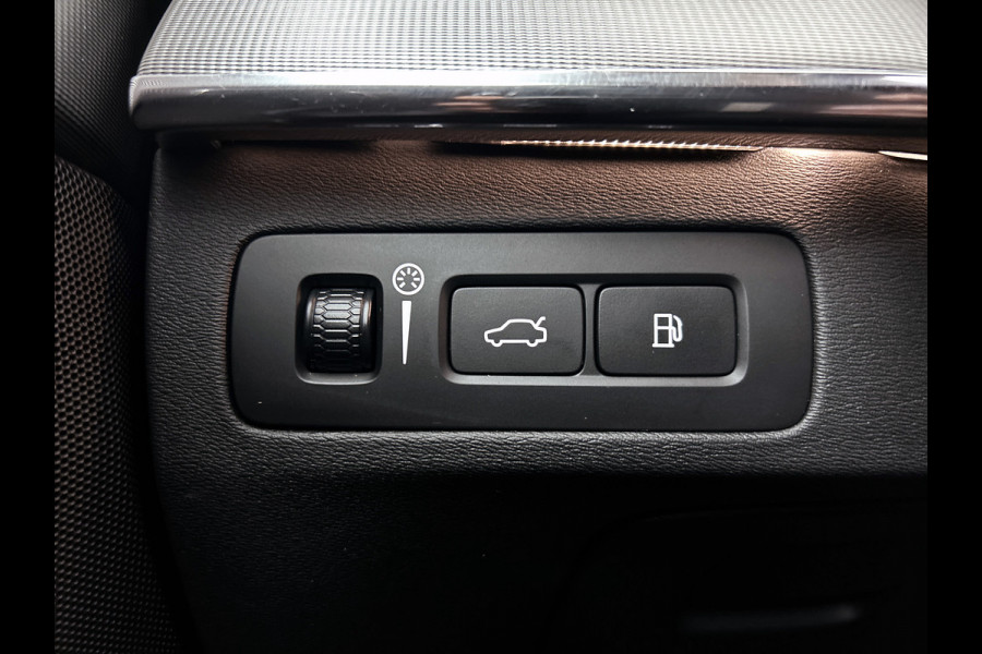 Volvo XC90 2.0 T8 AWD R-Design Panoramadak / Trekhaak / Leder-sport / Pdc+Camera / Xenon / 7Pers. / Apk 11-2026