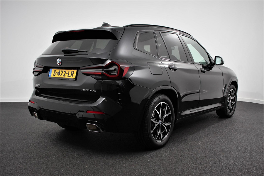 BMW X3 xDrive30e Hybrid M-Sport High Executive | Leder | Panoramisch Schuifdak | Hifi | Camera 360 | Active Cruise Control